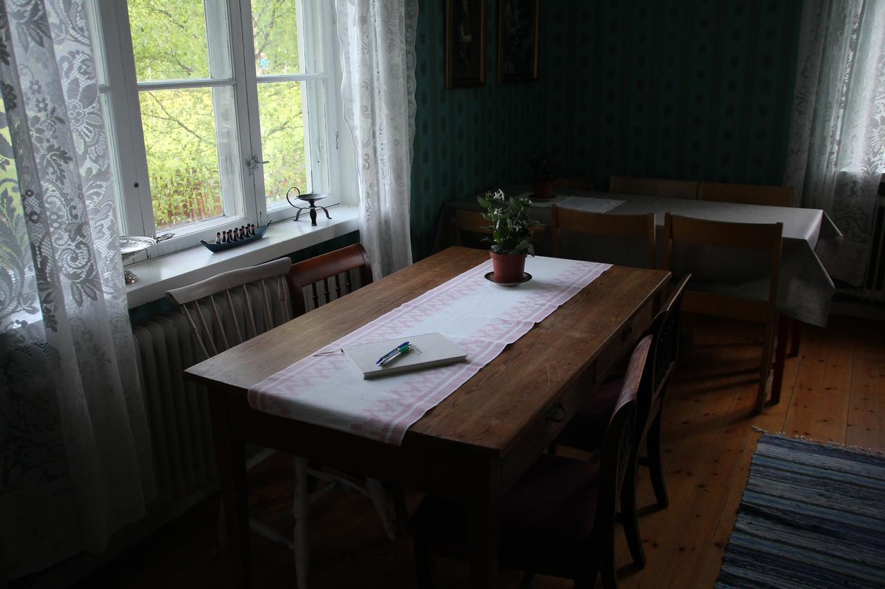 Mora Vandrarhem Och Gaesthem Vinas Exterior photo