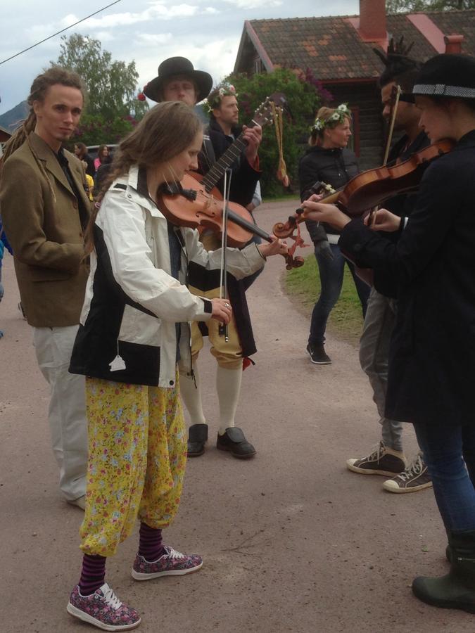 Mora Vandrarhem Och Gaesthem Vinas Exterior photo