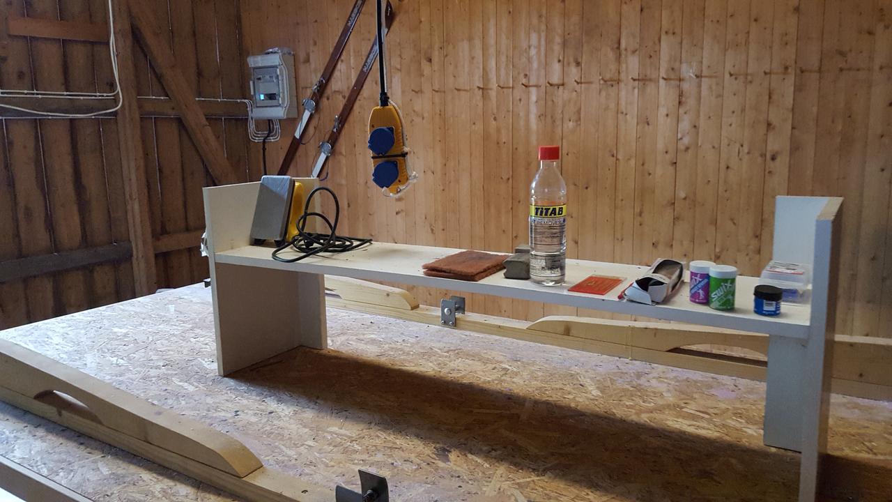 Mora Vandrarhem Och Gaesthem Vinas Exterior photo