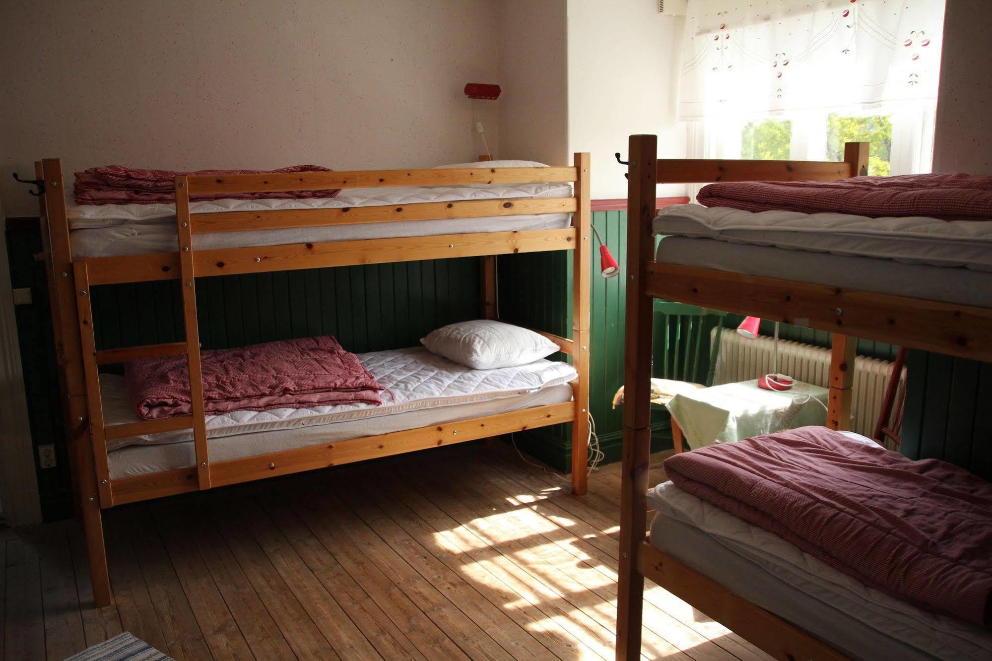Mora Vandrarhem Och Gaesthem Vinas Exterior photo