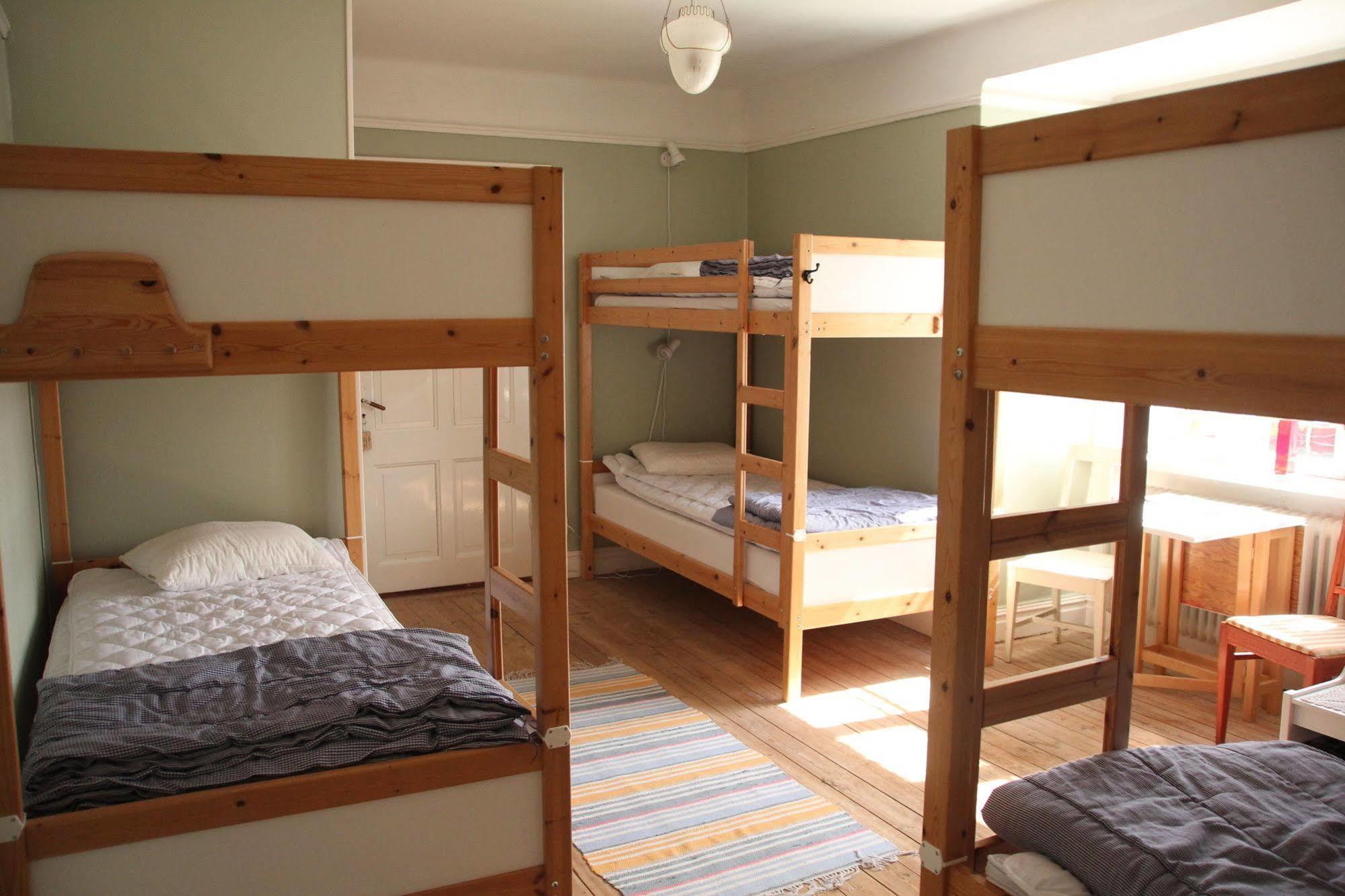 Mora Vandrarhem Och Gaesthem Vinas Exterior photo